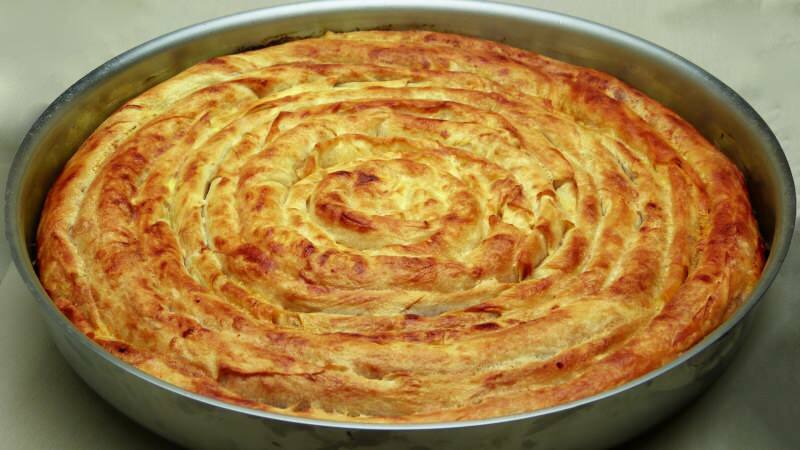 Kako napraviti najlakše bosansko pecivo? Bosanski slastičarski trikovi