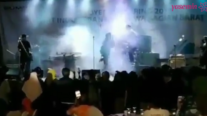 Cunami u Indoneziji odrazio se pred kamerama tijekom koncerta!