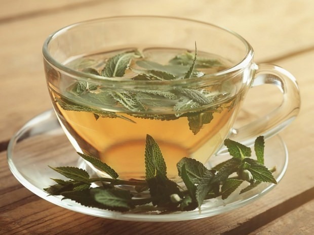Među biljnim čajevima salvija je najučinkovitija za zdravlje zuba.