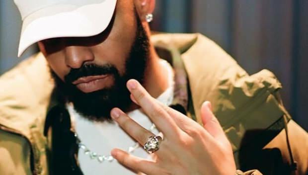 Drakeova ogrlica od milijun dolara izazvala je reakciju na društvenim mrežama!