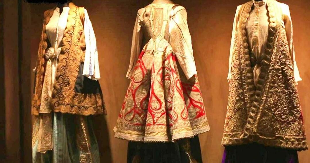 Kakva je bila ženska odjeća u Osmanskoj palači u 18. i 19. stoljeću?