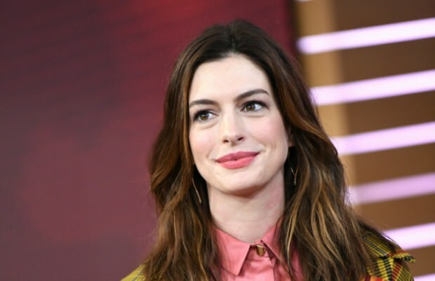 Anne Hathaway 37. star