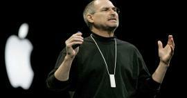 Papuče osnivača Applea Stevea Jobsa na aukciji! Prodano po rekordnoj cijeni