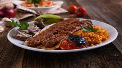 Kako napraviti pravi adana kebab? Domaći recept za adana kebab