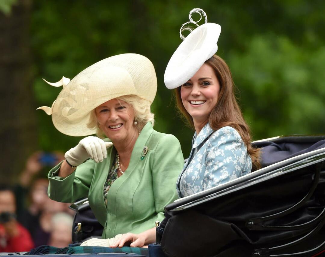 Kate Middleton i Camilla, engleska kraljica 