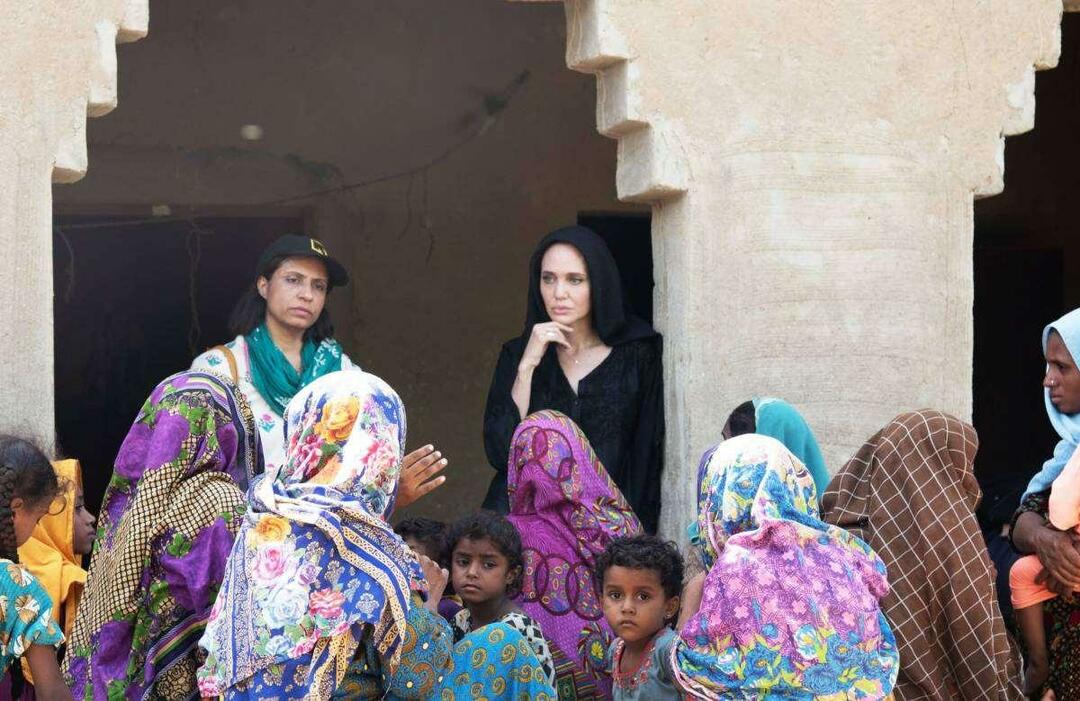  Angelina Jolie pozvala je međunarodnu zajednicu da pomogne Pakistanu.
