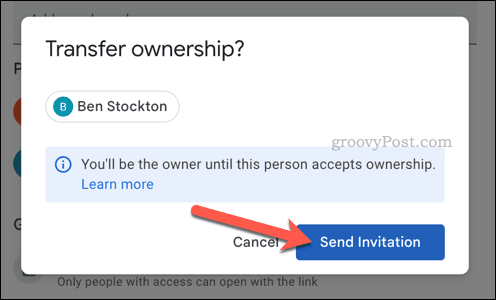 Pošaljite pozivnicu za prijenos vlasništva u Google dokumentima