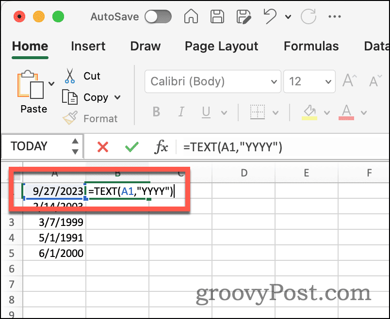Excelova funkcija teksta za izdvajanje godine iz datuma