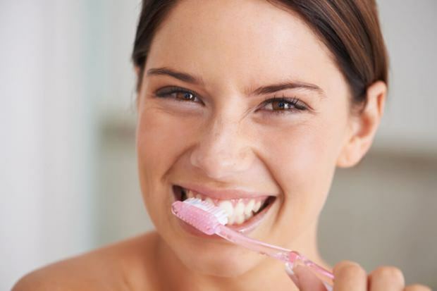 Kako treba obaviti čišćenje zuba?
