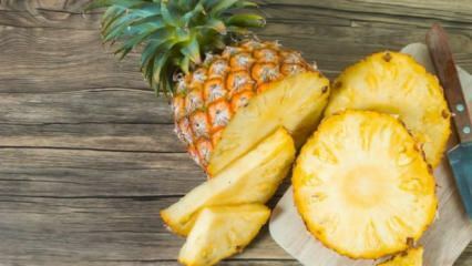 Kako se reže ananas? 