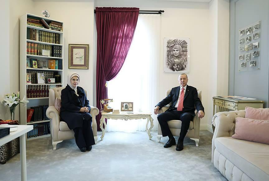 Predsjednik Erdoğan i Emine Erdoğan obišli su Zakladu Şule Yüksel Şenler