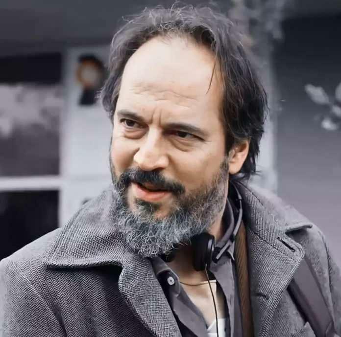 Timuçin Esen u TV seriji Son of the Shooter