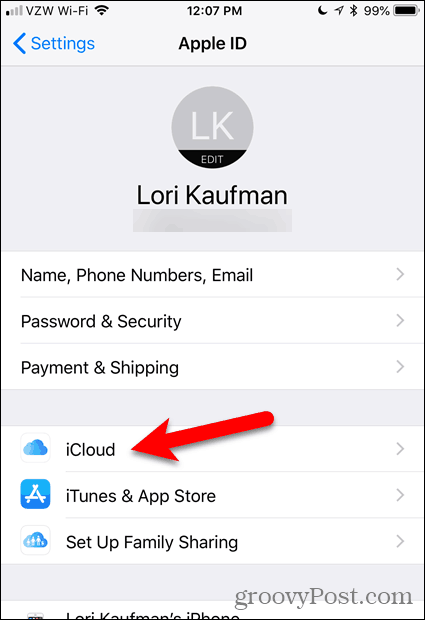 Dodirnite iCloud u aplikaciji Postavke u iOS-u