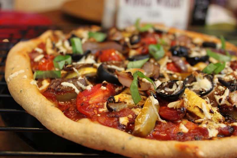 Najlakši recept za vege pizzu! Kako napraviti vege pizzu kod kuće?