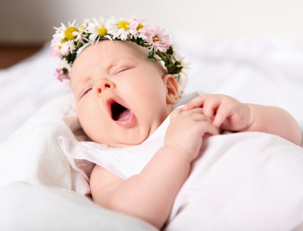Zašto bebe ne mogu spavati noću? Što treba učiniti s bebom koja ne spava? Lijekovi za spavanje za bebe ime