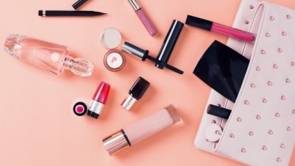 Proizvodi koji bi uvijek trebali biti u vašoj torbi za šminku