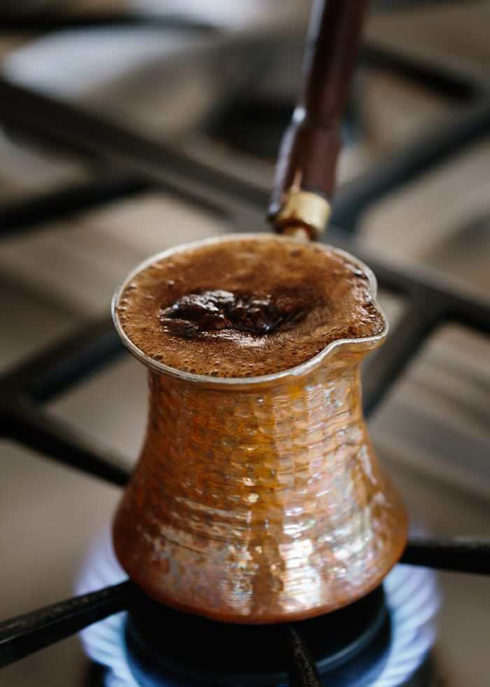 Kako ukloniti gorčinu kave? Metode ublažavanja boli turske kave