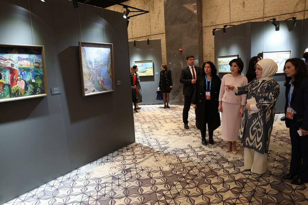 Emine Erdoğan posjetila je izložbu boja Uzbekistana u Samarkandu