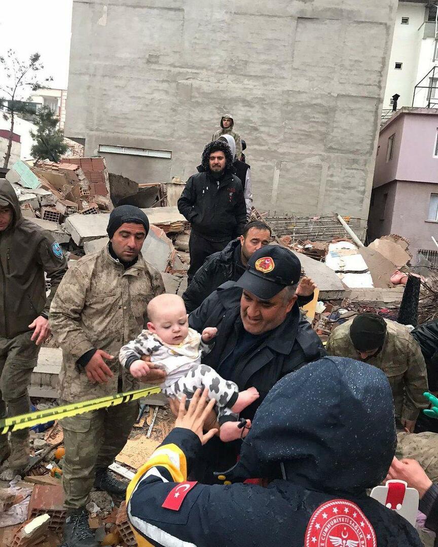 Bahadır Yenişehirlioğlu rekao je da ćemo nastaviti raditi do posljednje osobe koja je preživjela katastrofu