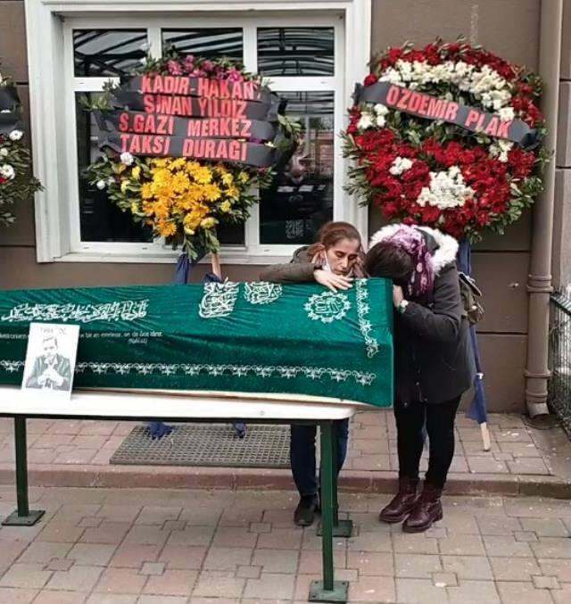 Zbogom Engin Nurşani s bolom! Njegova je supruga zagrlila lijes i slobodno plakala