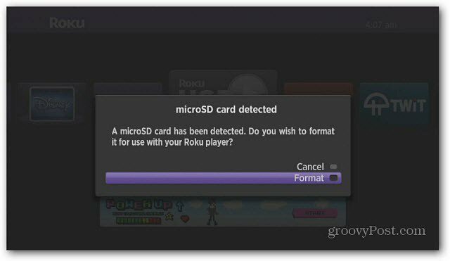 Kako instalirati MicroSD karticu na Roku2