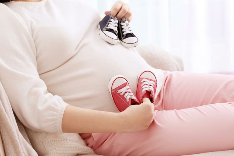 kako se javlja blizanačka trudnoća