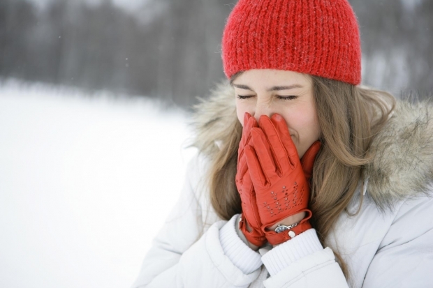Što je hladna alergija? Koji su simptomi hladne alergije? Kako prolazi hladna alergija?