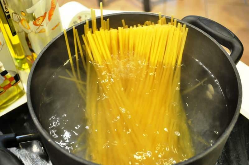 Kako se ocjenjuje sok od tjestenine? 3 načina za procjenu i ne prolijevanje soka od tjestenine