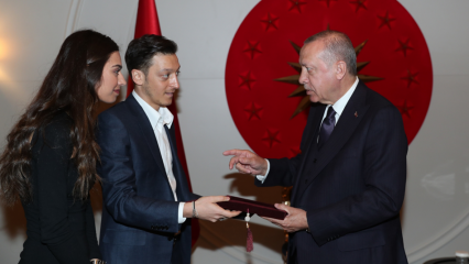 Utvrđeno je mjesto vjenčanja Mesuta Özila i Amine Gülşe