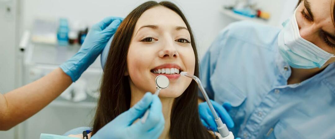 Zašto zubi trunu i što možemo učiniti da to spriječimo?