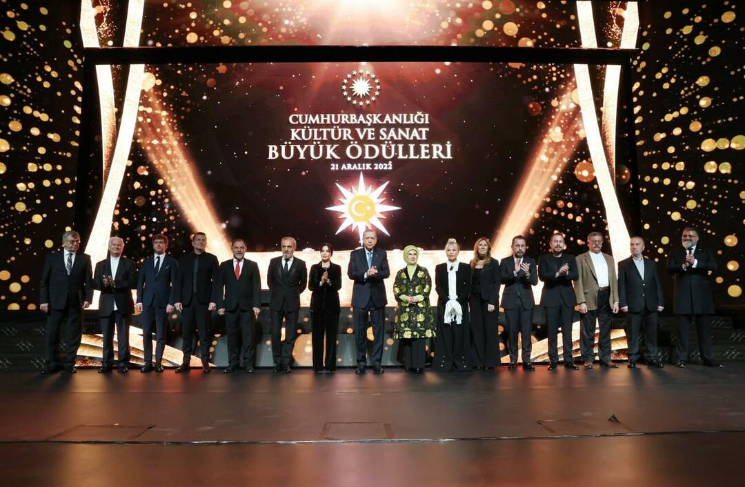 Emine Erdoğan čestitala je umjetnicima koji su dobili Predsjedničku nagradu za kulturu i umjetnost