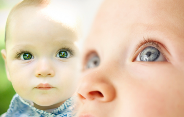 Formula izračunavanja očiju za bebe! Kada je boja očiju trajna kod beba?