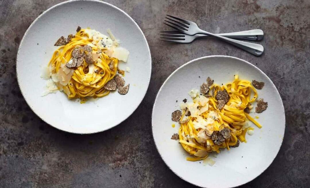 Kako napraviti tjesteninu s umakom od gljiva od tartufa? Recept za tjesteninu s umakom od gljiva pun proteina!