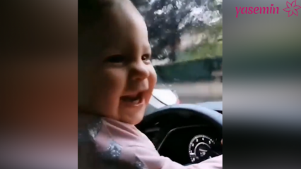 Uživanje u automobilu s kćeri Hakan Hatipoğlu Lilu!