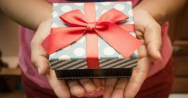 Kakvi se darovi daju ženama? Prijedlozi za darove koji će se svidjeti ženama