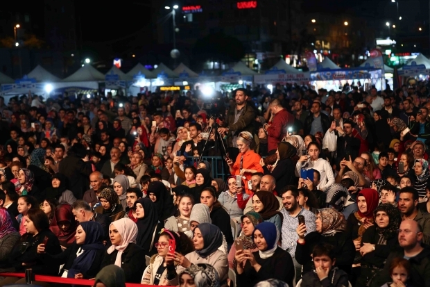 Bosanski pjevač Zeyd Şoto i Eşref Ziya Terzi priredili su koncert!