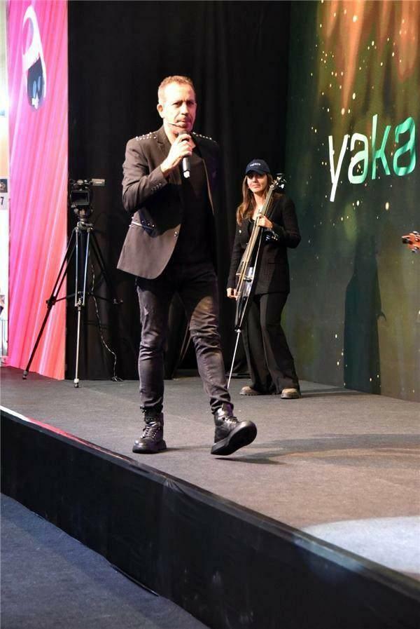 Haluk Levent održao je koncert u Yakazi 