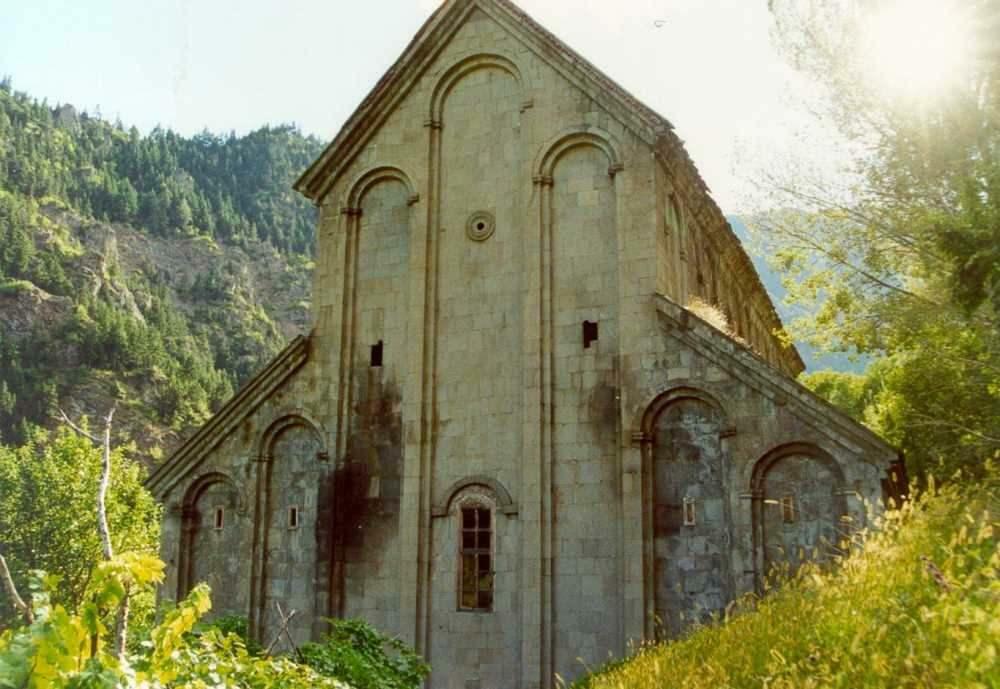 Crkva Barhal