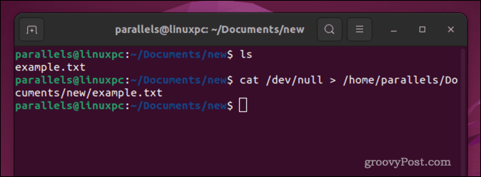 Ispraznite datoteku u Linuxu pomoću naredbe cat