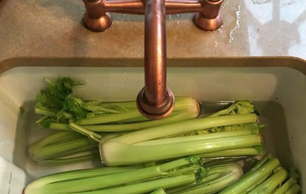 Kako očistiti celer