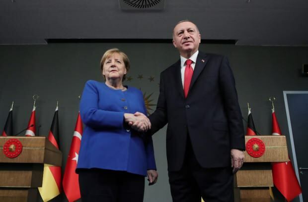 Istanbulska kancelarka Angela Merkel istanbulska dionica uzdrmala društvene medije!