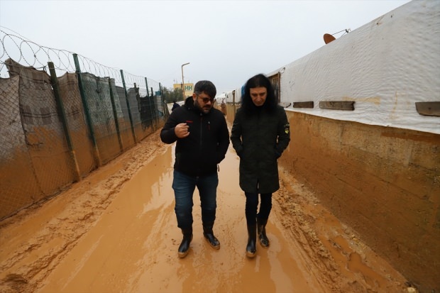 Murat Kekilli posjetio je izbjegličke kampove u Siriji