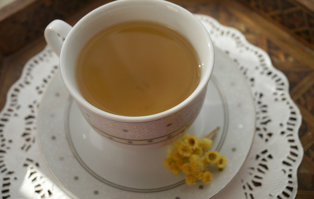 Evo recepta za čudo od čaja koji sagorijeva masti