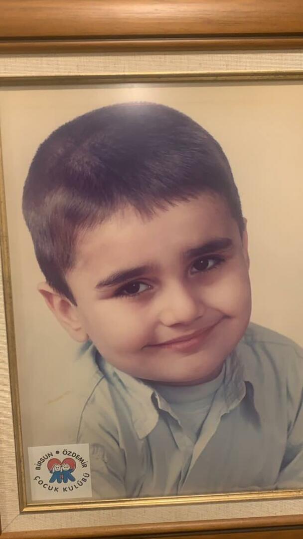 Fotografija iz djetinjstva CZN-a Burak Özdemir 