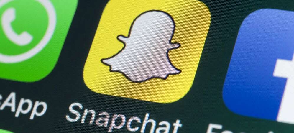 Snapchat logo na mobitelu