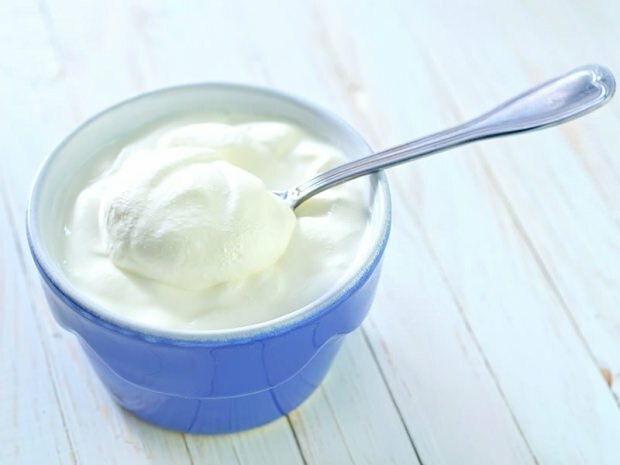 Kako postati mršav jedući jogurt cijeli dan? Evo dijeta jogurta ...