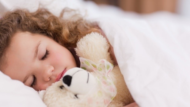 Kada bi djeca trebala spavati sama?