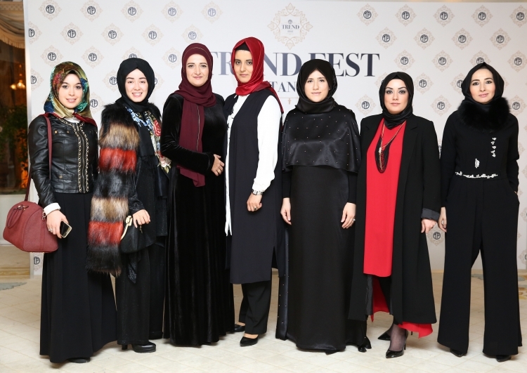 Ženski modni dizajneri dizajniraju za žene iz Alepa