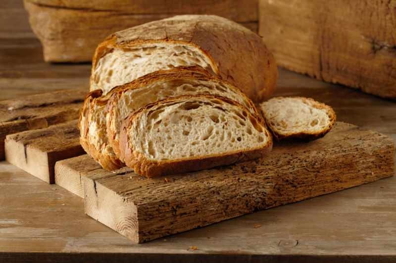 Kako napraviti najlakši kruh? Recept za kruh koji dugo nije stajao.. Pravljenje kruha u punoj veličini