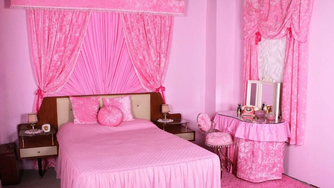 ružičasta soba